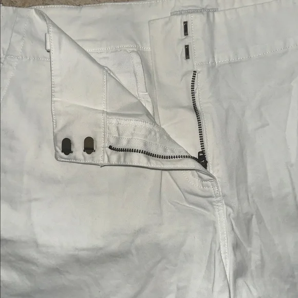 VINEYARD VINES 5 Inch Every Day Shorts Crisp White Fat Front with Pockets Sz 14